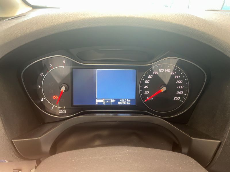 Ford S-Max 2.2 TDCi Titanium S 2013 – снимка 19