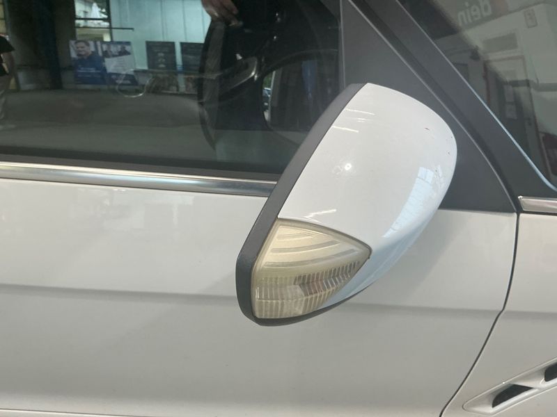 Ford S-Max 2.2 TDCi Titanium S 2013 – снимка 27