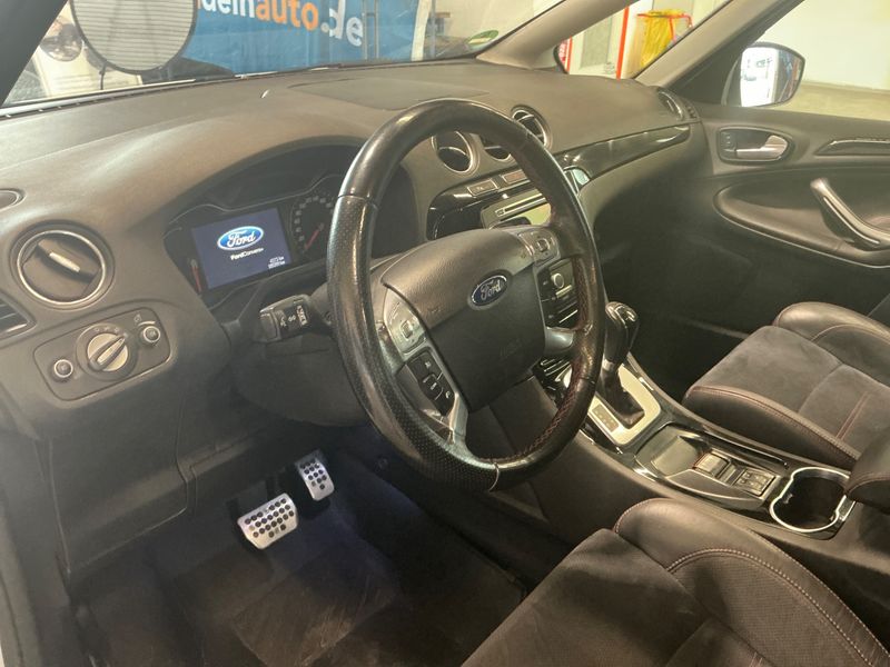 Ford S-Max 2.2 TDCi Titanium S 2013 – снимка 35