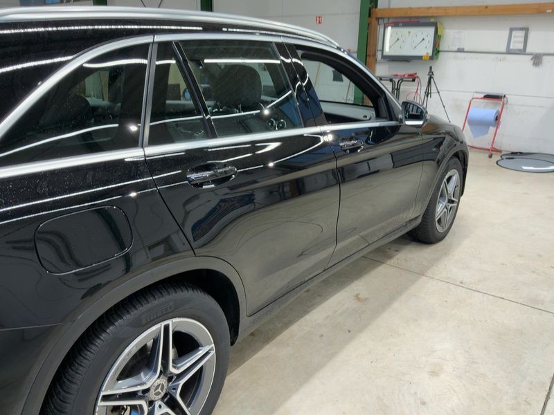 Mercedes-Benz GLC-Klasse GLC 220 d 4Matic AMG Line 2020 – снимка 8