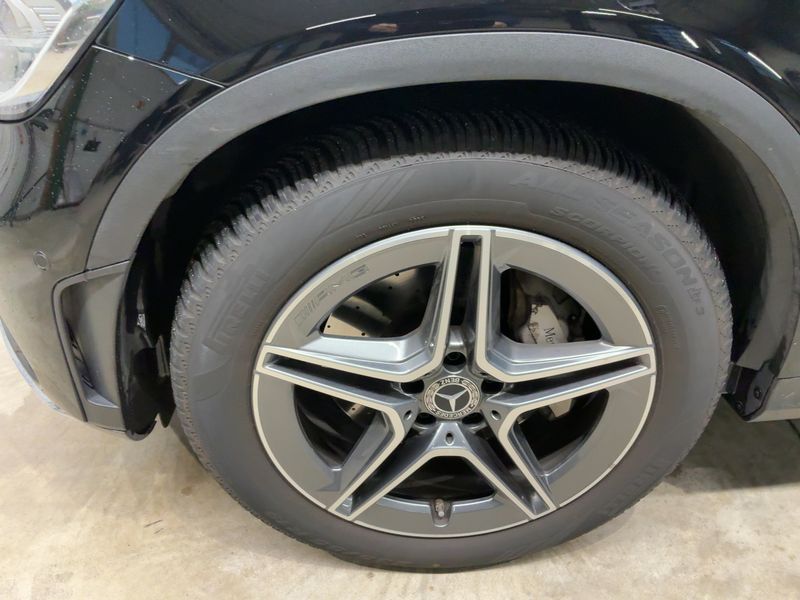 Mercedes-Benz GLC-Klasse GLC 220 d 4Matic AMG Line 2020 – снимка 3