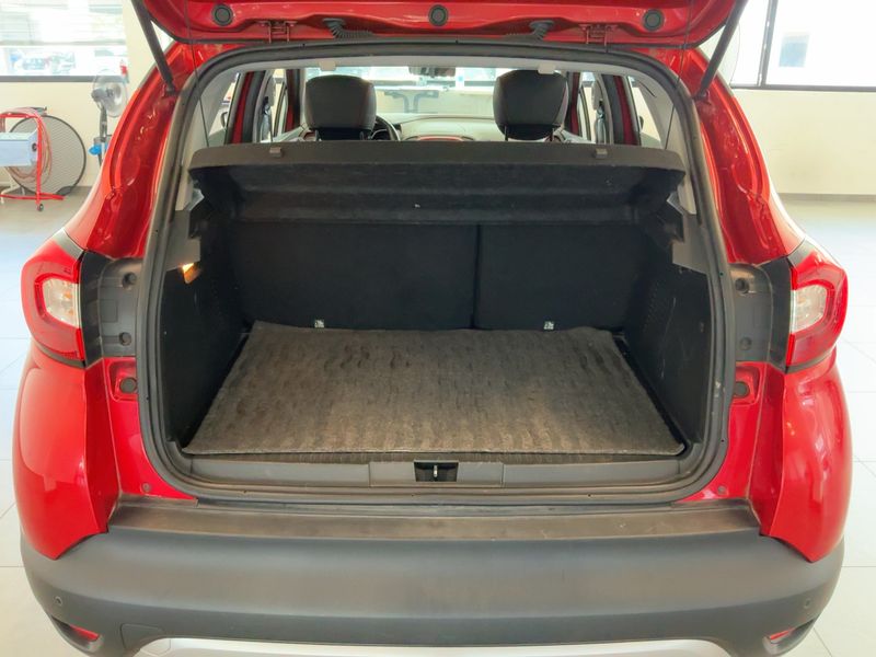 Renault Captur 1.5 dCi Energy Helly Hansen 2015 – снимка 15