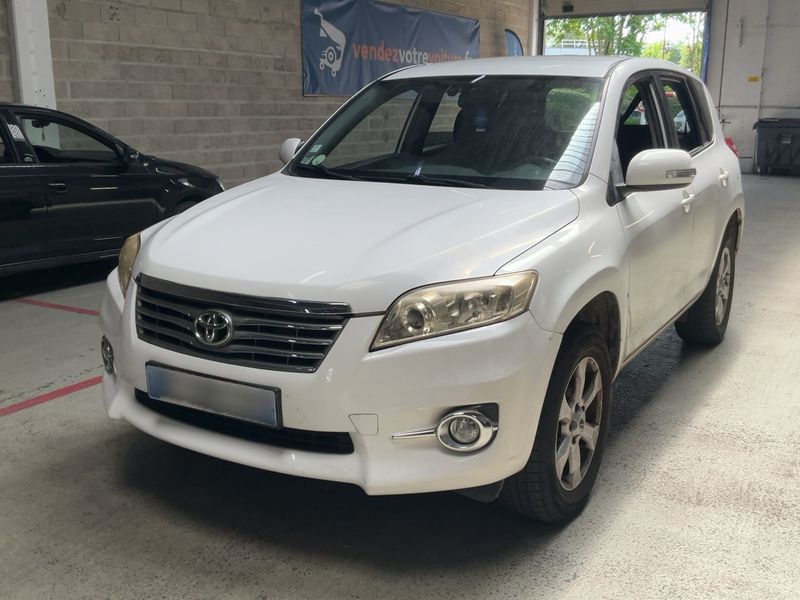 Toyota RAV 4 2.2 D-4D Life 2011 – снимка 1