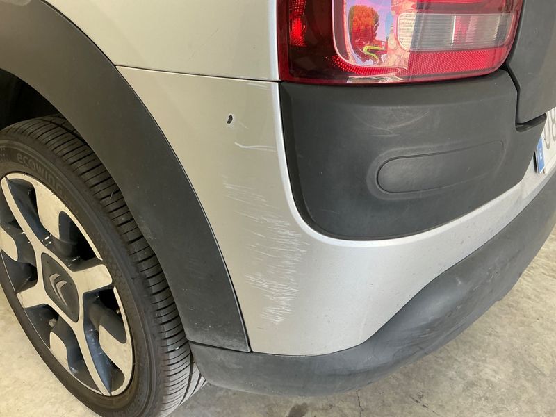 Citroen C4 Cactus 1.6 Blue-HDi Feel 2017 – снимка на щета 40