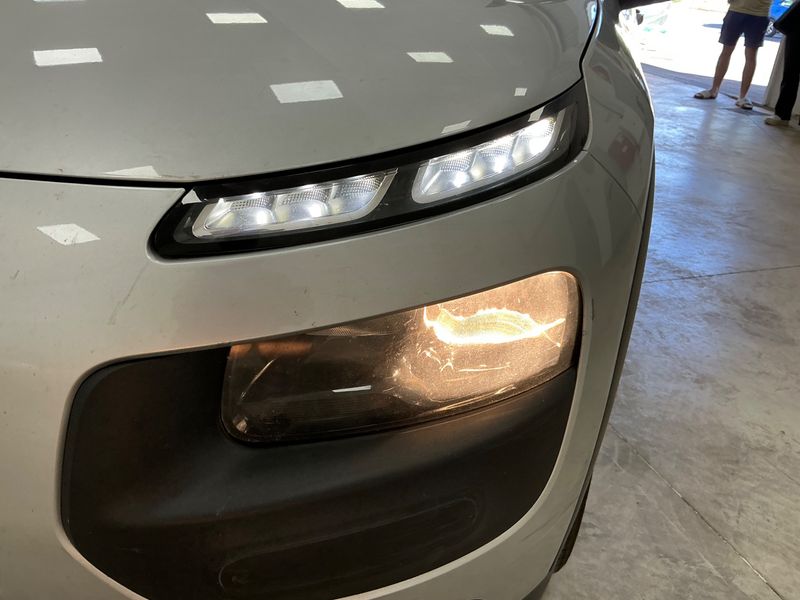 Citroen C4 Cactus 1.6 Blue-HDi Feel 2017 – снимка 29