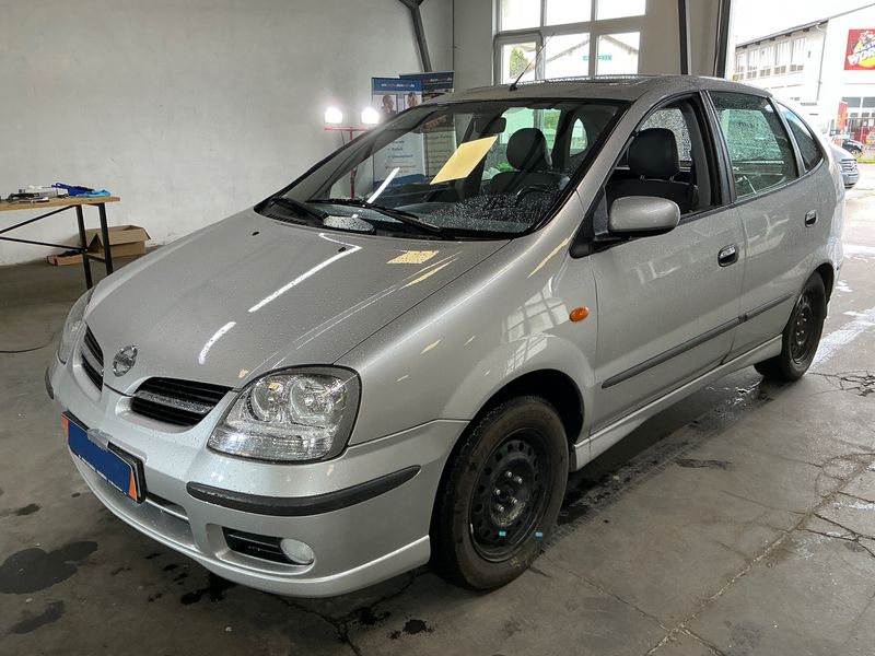 Nissan Almera Tino 1.8 Tekna 2005 – снимка 1