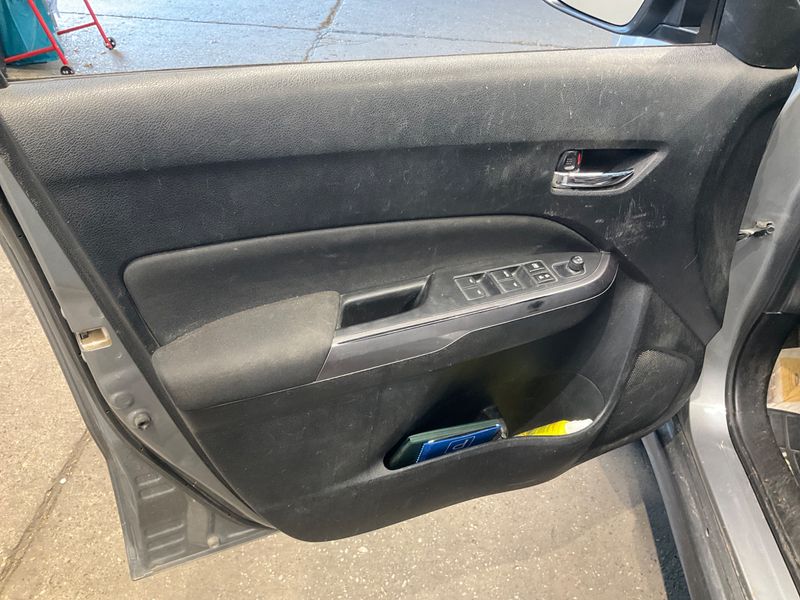 Suzuki Vitara 1.0 BoosterJet Comfort 4x4 2019 – снимка 35