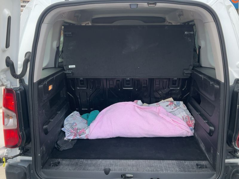 Citroen Berlingo 1.5 Blue-HDi Feel M 2020 – снимка 15