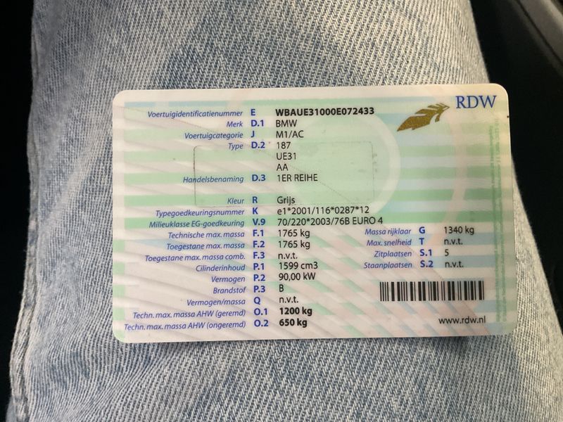 BMW 1er 116i 2007 – снимка 5