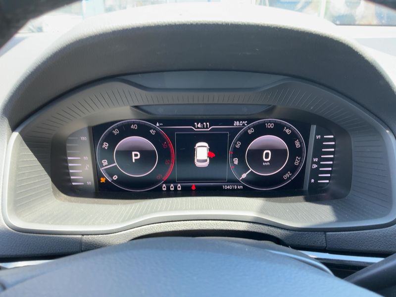 Skoda Karoq 1.6 TDI Style 2019 – снимка 19