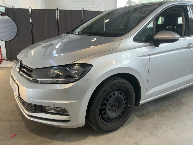 Volkswagen Touran 1.6 TDI Trendline BlueMotion Tech 2017 – снимка 2
