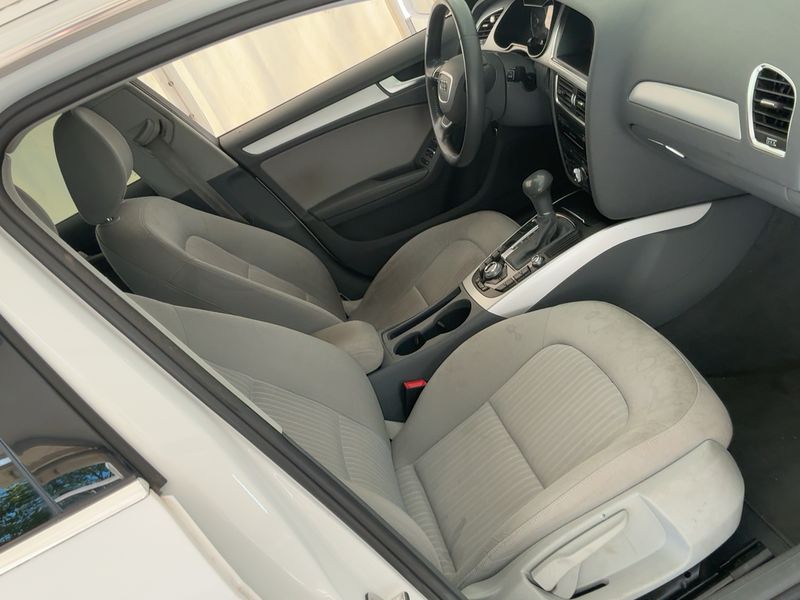 Audi A4 1.8 TFSI Ambiente 2015 – снимка 17