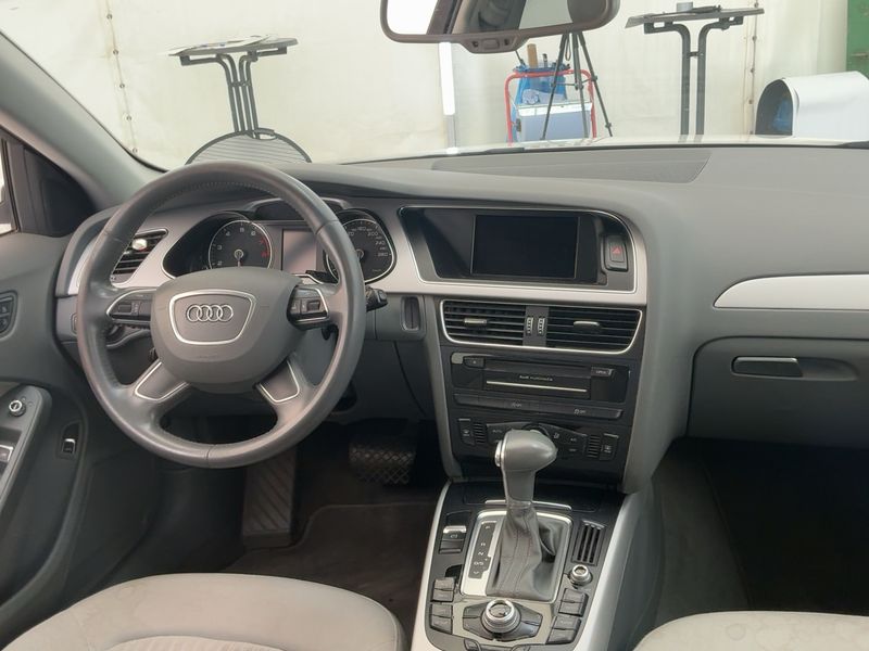 Audi A4 1.8 TFSI Ambiente 2015 – снимка 18