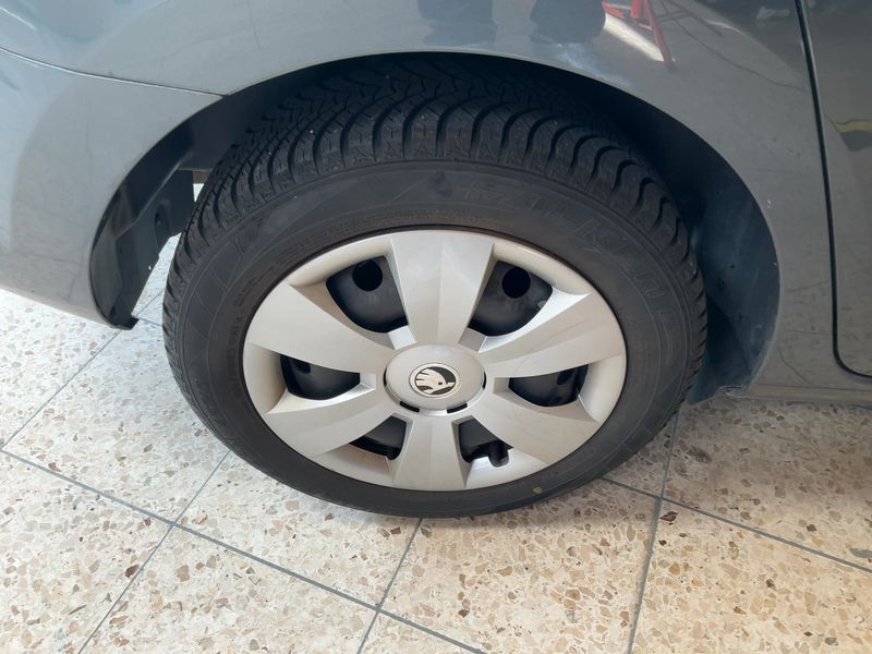 Skoda Rapid Spaceback 1.4 TDI Ambition 2016 – снимка 9