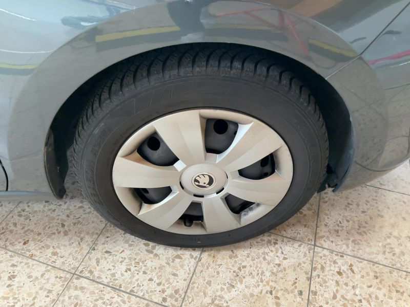 Skoda Rapid Spaceback 1.4 TDI Ambition 2016 – снимка 11