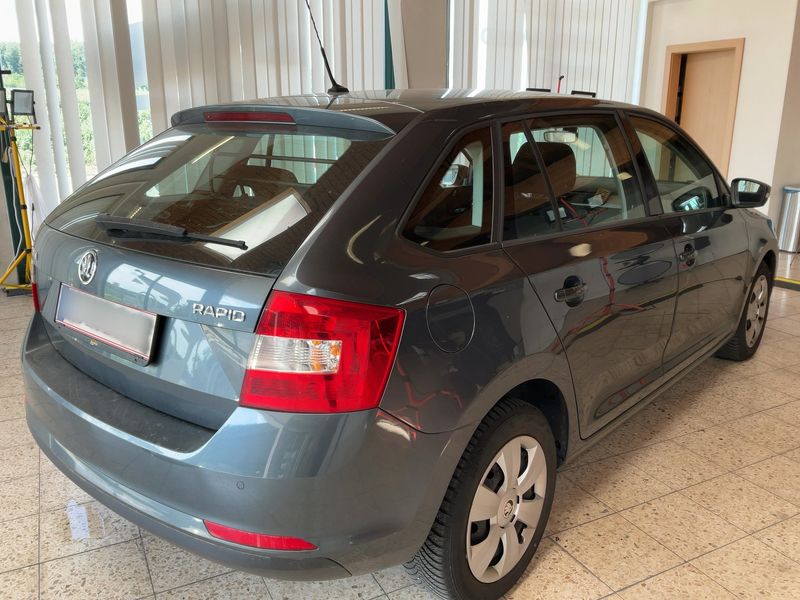 Skoda Rapid Spaceback 1.4 TDI Ambition 2016 – снимка 8
