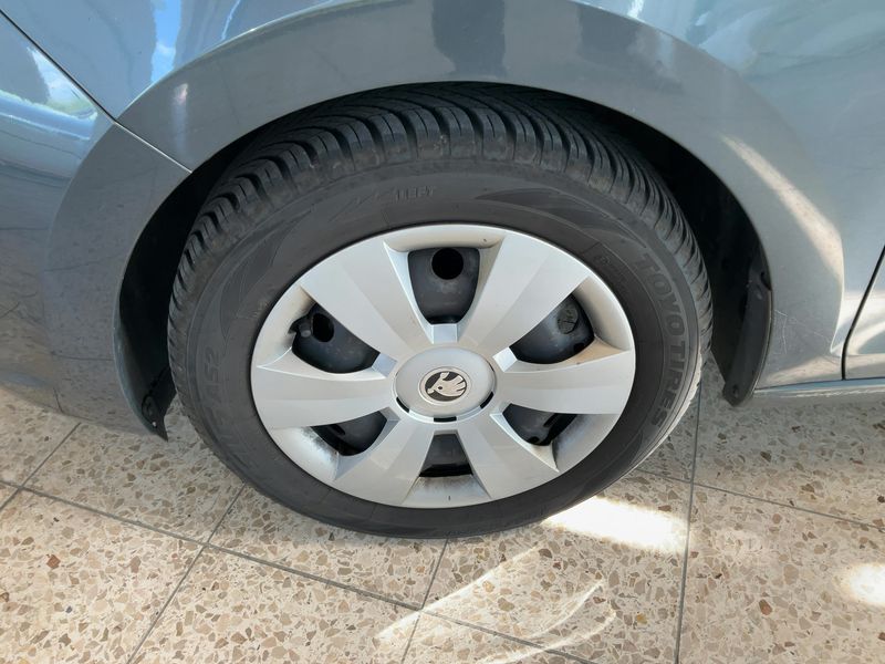 Skoda Rapid Spaceback 1.4 TDI Ambition 2016 – снимка 3