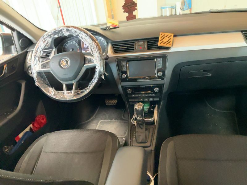 Skoda Rapid Spaceback 1.4 TDI Ambition 2016 – снимка 17