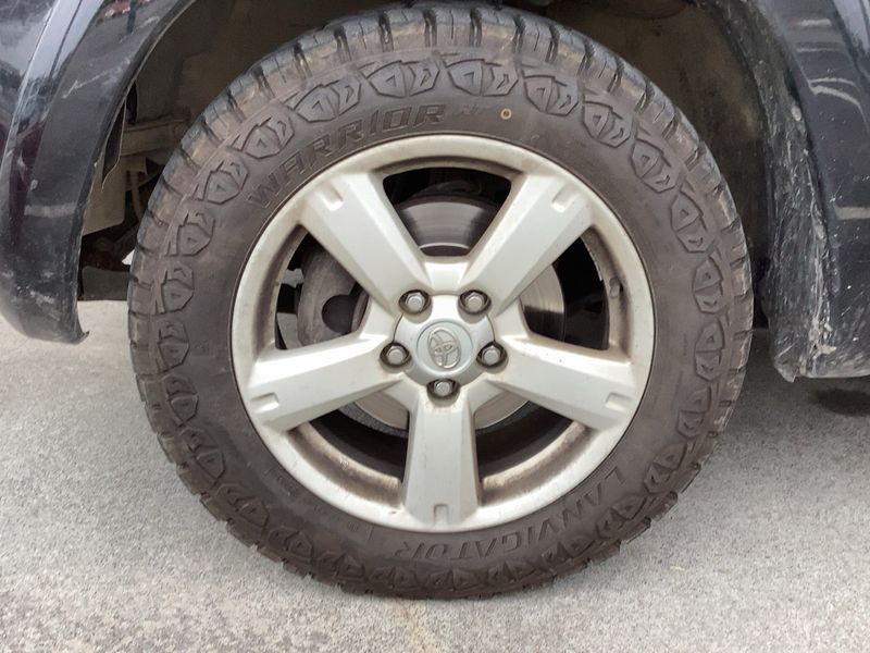 Toyota RAV 4 2.2 D-CAT Sol 2006 – снимка 3