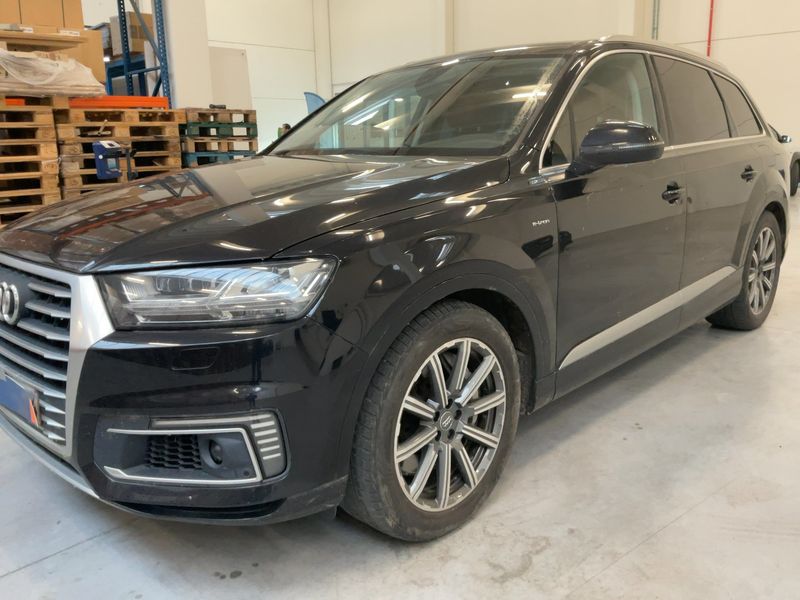 Audi Q7 3.0 TDI e-tron quattro 2018 – снимка 2