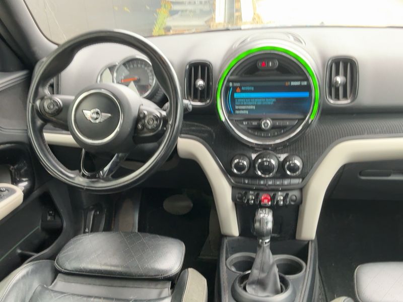 MINI Countryman Cooper SD ALL4 2018 – снимка 17