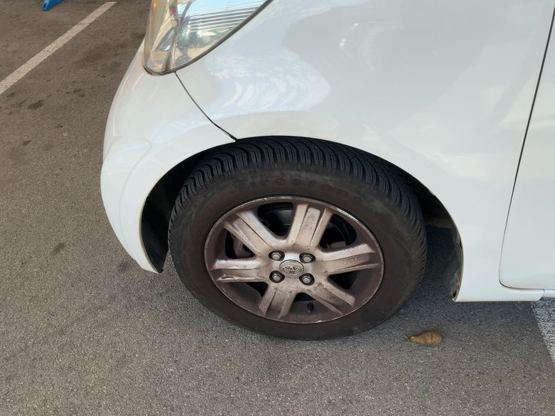 Toyota iQ 1.0 VVT-i IQ2 2010 – снимка 3
