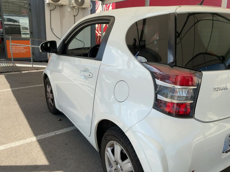 Toyota iQ 1.0 VVT-i IQ2 2010 – снимка 6