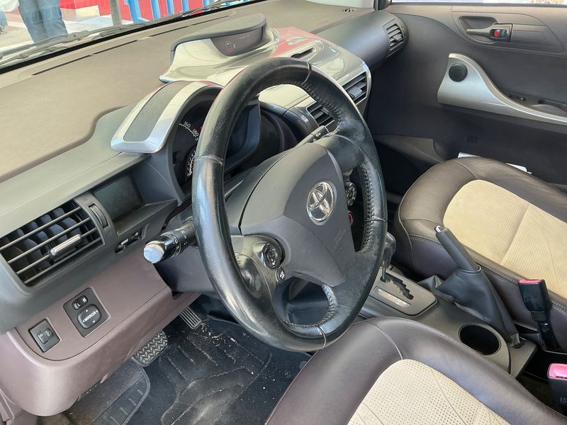 Toyota iQ 1.0 VVT-i IQ2 2010 – снимка 26