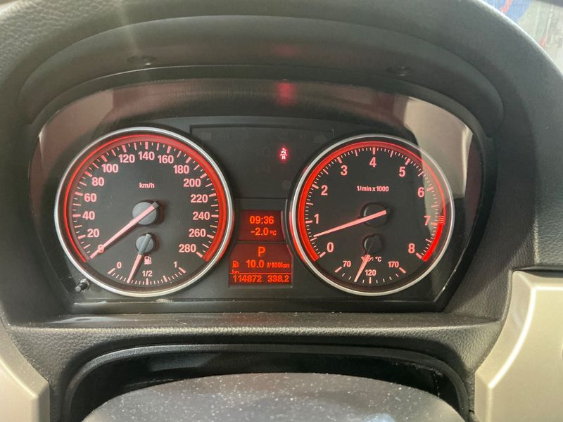 BMW 3er 335i xDrive 2010 – снимка 19