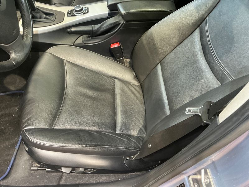 BMW 3er 335i xDrive 2010 – снимка 27