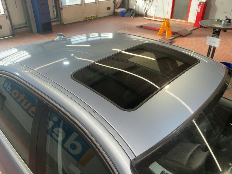 BMW 3er 335i xDrive 2010 – снимка 13