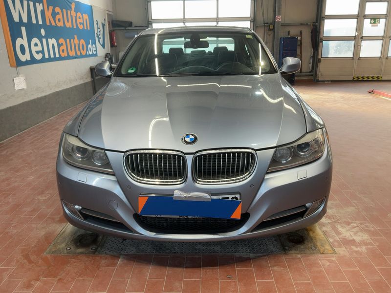 BMW 3er 335i xDrive 2010 – снимка 14