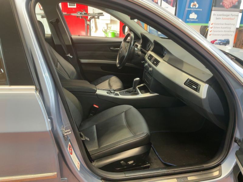 BMW 3er 335i xDrive 2010 – снимка 17