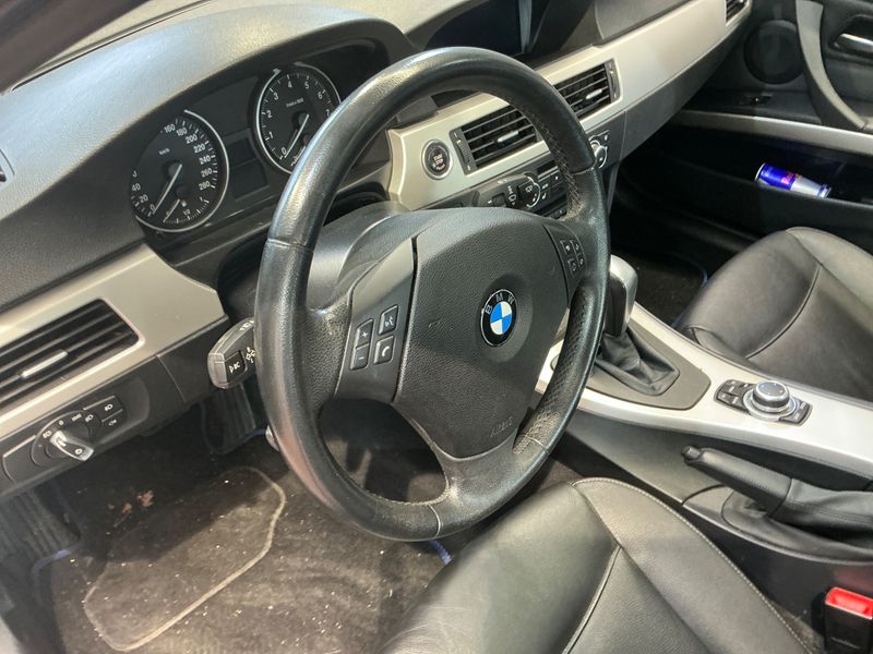 BMW 3er 335i xDrive 2010 – снимка 28