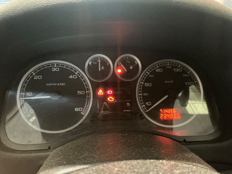 Peugeot 307 1.6 HDi Active 2005 – снимка 4