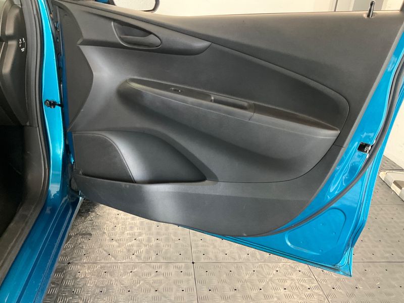 Opel Karl 1.0 120 Jahre 2019 – снимка 25