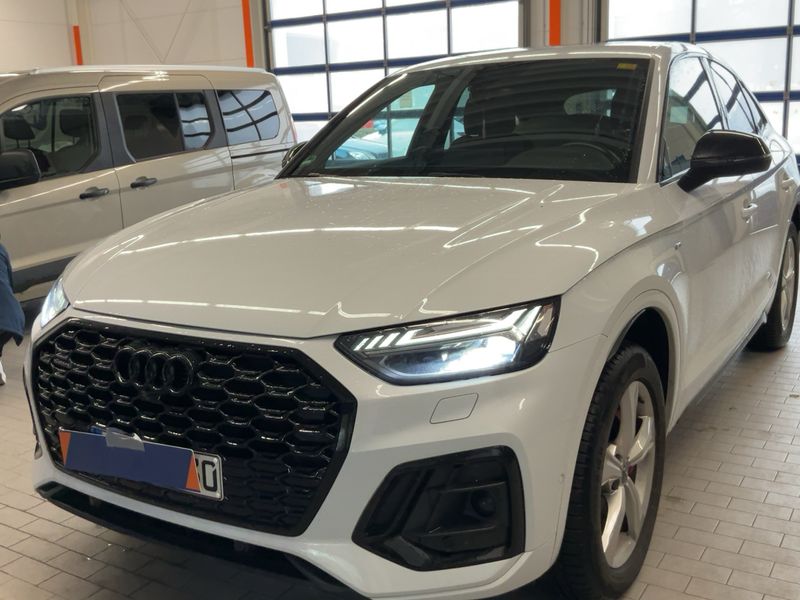 Audi Q5 Sportback 40 TDI Mild-Hybrid quattro edition one 2021 – снимка 1