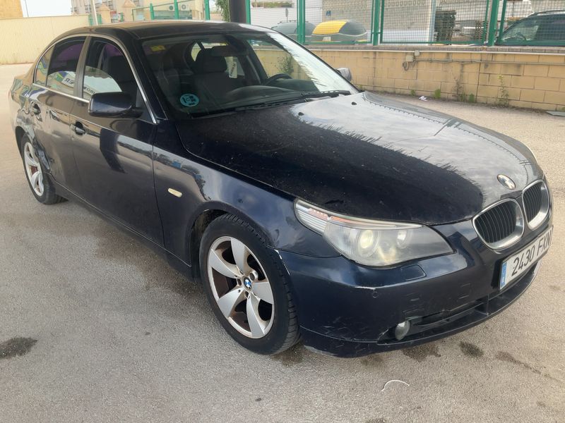 BMW 5er 525i 2004 – снимка 13