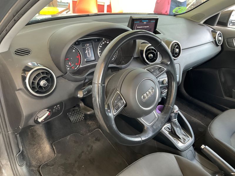 Audi A1 Sportback 1.4 TDI Attraction 2016 – снимка 26