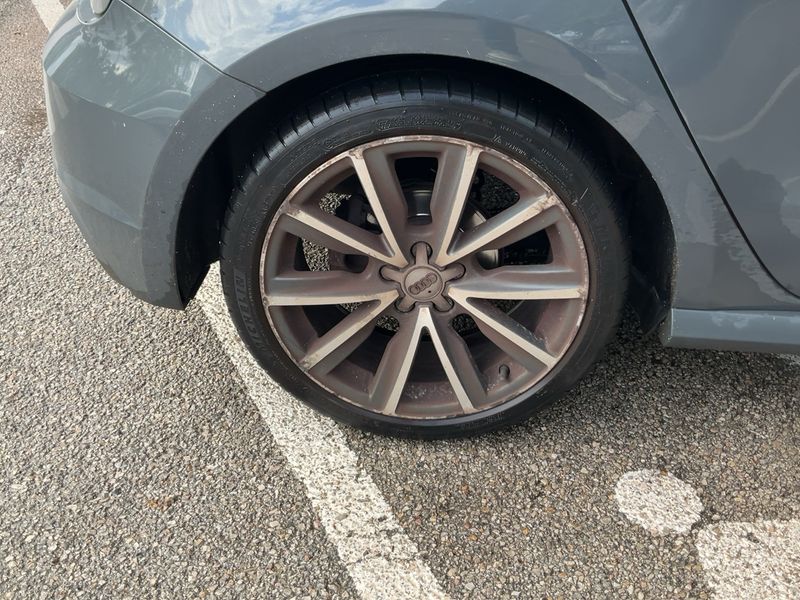 Audi A1 Sportback 1.4 TDI Attraction 2016 – снимка 9