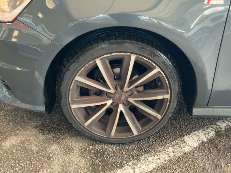 Audi A1 Sportback 1.4 TDI Attraction 2016 – снимка 3