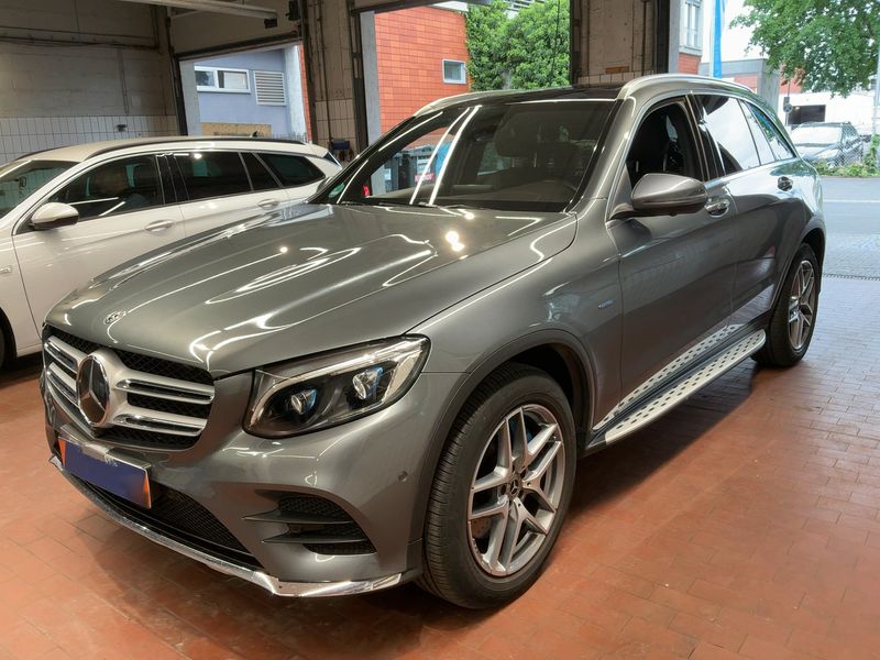 Mercedes-Benz GLC-Klasse GLC 350e 4Matic AMG Line 2017 – снимка 1