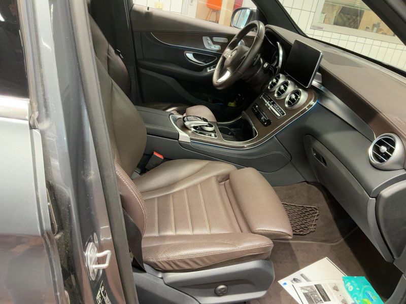Mercedes-Benz GLC-Klasse GLC 350e 4Matic AMG Line 2017 – снимка 17