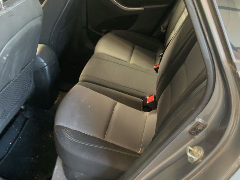 Hyundai i30 1.6 GDI Style 2014 – снимка 19