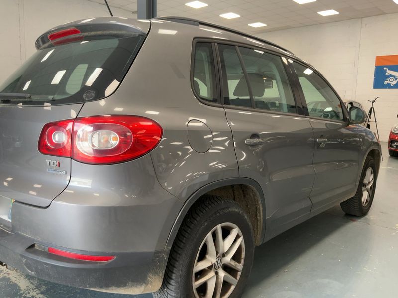 Volkswagen Tiguan 2.0 TDI BlueMotion Tech 2011 – снимка на щета 8