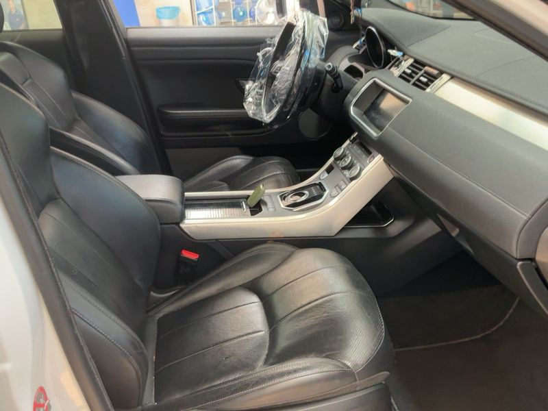 Land Rover Evoque 2.0 Sd4 SE Dynamic 2018 – снимка 16