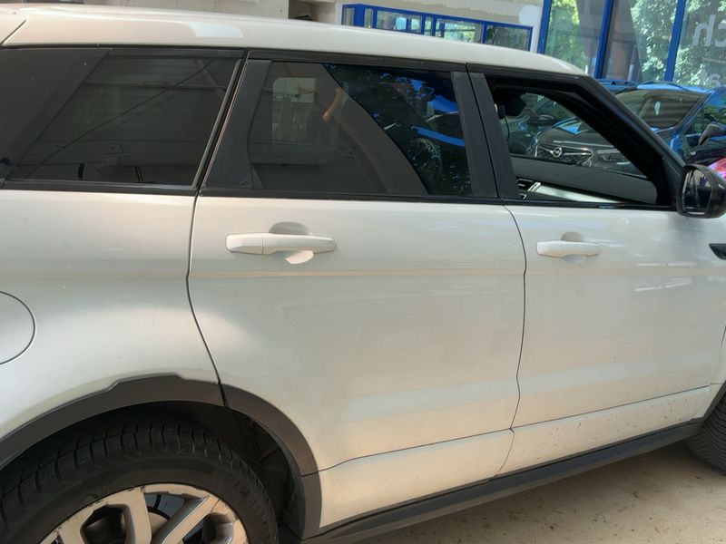 Land Rover Evoque 2.0 Sd4 SE Dynamic 2018 – снимка 10
