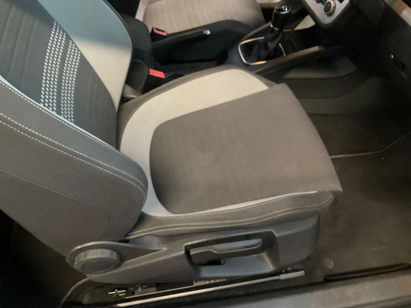 Volkswagen Scirocco 2.0 TSI Life 2014 – снимка 29