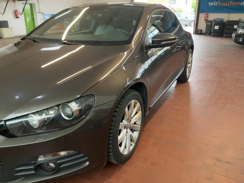 Volkswagen Scirocco 2.0 TSI Life 2014 – снимка 2