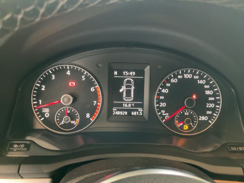 Volkswagen Scirocco 2.0 TSI Life 2014 – снимка 18